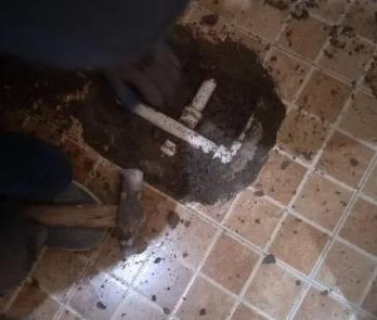 长乐卫生间漏水维修公司为您分享下卫生间渗水如何处理及注意事项